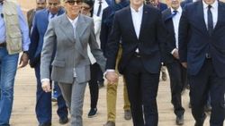 Fransız First Lady’nin pahalı ayakkabısı ödünç çıktı