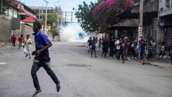 Haiti'deki bir hapishanenin bütün mahkumları kaçtı