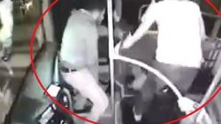 Otobüste genç kıza taciz güvenlik kamerasına yansıdı