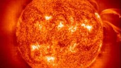 Çin, uzayda güneş enerjisi santrali inşa edecek