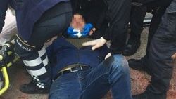 Önce eski eşini, sonra da kendisini bıçakladı