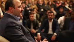 Varank'ın gençlerle buluşmasına Erdoğan telefonla katıldı