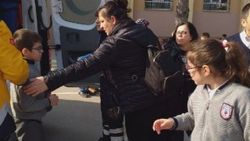 Bursa'da 20 ilkokul öğrenci zehirlendi