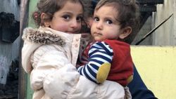 4 yaşındaki Ceren, minik kardeşini yangından çıkardı