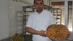 35 baklava ustası dolandırıldı