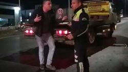 Alkollü sürücü polisi tehdit etti