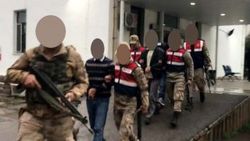 Çocukları terör kamplarına götüren 2 kişi tutuklandı
