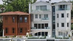 Yalı davasında Ebru Gündeş'ten anahtar istendi