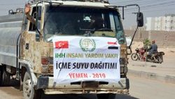 Türkiye’den Yemen’e bin tankerlik hayat suyu