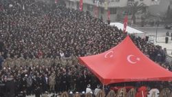 Ordu şehidine veda etti