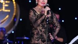 Deniz Seki olay kıyafetini savundu