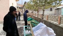 Boğulan kuzenler gözyaşları içerisinde defnedildi