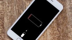 Yeni iPhone modellerinde ters şarj özelliği olabilir