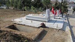Şehit cenazesi 22 yıl sonra silah arkadaşlarının yanında