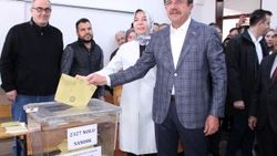 Zeybekci ve Soyer oyunu kullandı