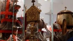 Notre Dame'daki eserler Louvre Müzesi'ne taşınacak