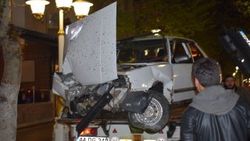 Malatya’da otomobil ağaca çarptı: 1 yaralı