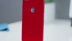 Apple uygun fiyatlı bir iPhone 8 modeli tanıtabilir