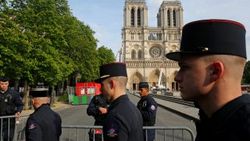 Fransız polisinden Sarı Yelekliler'e Notre Dame yasağı