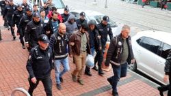 Kocaeli’de FETÖ’den gözaltına alınan 8 kişi adliyede