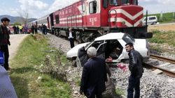 Uşak’ta tren kazası: 2 ağır yaralı
