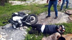 Alkollü motosiklet sürücüsü kaza yaptı