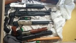 Adana'daki evden cephanelik çıktı
