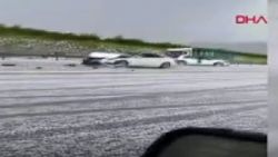 Konya'da yağan doluyu çekerken kazaya şahit oldu