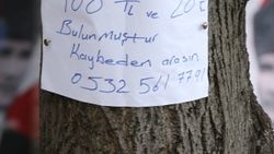 Dükkan önünde düşürülen paranın sahibini ilanla arıyor