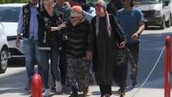 Adana'da eşinin vücuduna sardığı uyuşturucuyla yakalandı