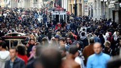 Türkiye'de yüzde 15,8 genç nüfus yaşıyor
