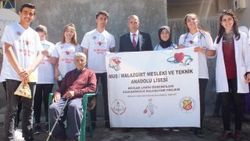 Öğrencilerden yaşlılara ziyaret