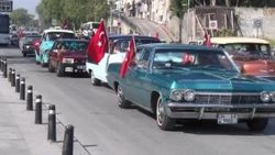 Galata Köprüsü'nde 19 Mayıs coşkusu