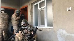 PKK ve KCK işbirlikçilerine operasyon: 18 gözaltı
