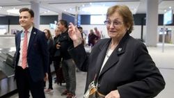 Gurbetçi kadın 69 yıl sonra Türkiye'ye geldi