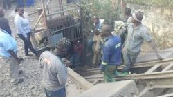 Zimbabve’de altın madeninde patlama: 8 ölü, 2 yaralı