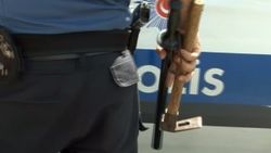 ATM'ye keser ile saldıran adama gözaltı