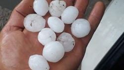 Isparta'da fındık büyüklüğünde dolu yağdı