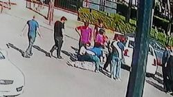 Anne ve kızına çarpan sürücü olay yerinden kaçtı