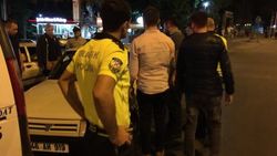 Polislere sinirlenen sürücü drift yaparak tepki gösterdi