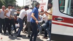 Adıyaman'da adliye çıkışında bıçaklı sopalı kavga