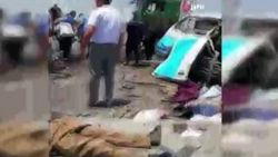 Mısır’da 2 minibüs çarpıştı: 14 ölü, 8 yaralı