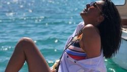 Asuman Dabak fit vücuduyla şaşırttı
