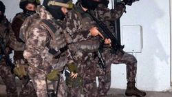 Eylem hazırlığındaki 12 PKK'lı İzmir'de yakalandı