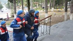Eskişehir'de annesini öldüren çocuktan kan donduran savunma