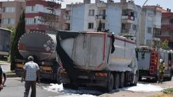 İzmir’de seyir halindeki kamyon kasasında yangın