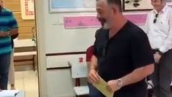 Cem Yılmaz oyunu kullandı