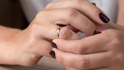 Eşlerin birbirine hakaretleri boşanma sebebi sayıldı