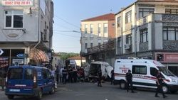 Edirne’de kaçak göçmenleri taşıyan araç kaza yaptı