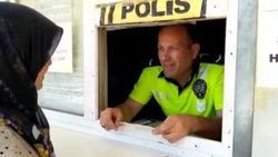 Akıllanmayan sürücünün otomobili annesine teslim edildi